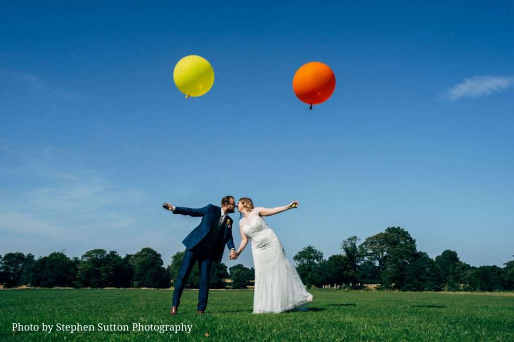 Wedding photo with helium balloons