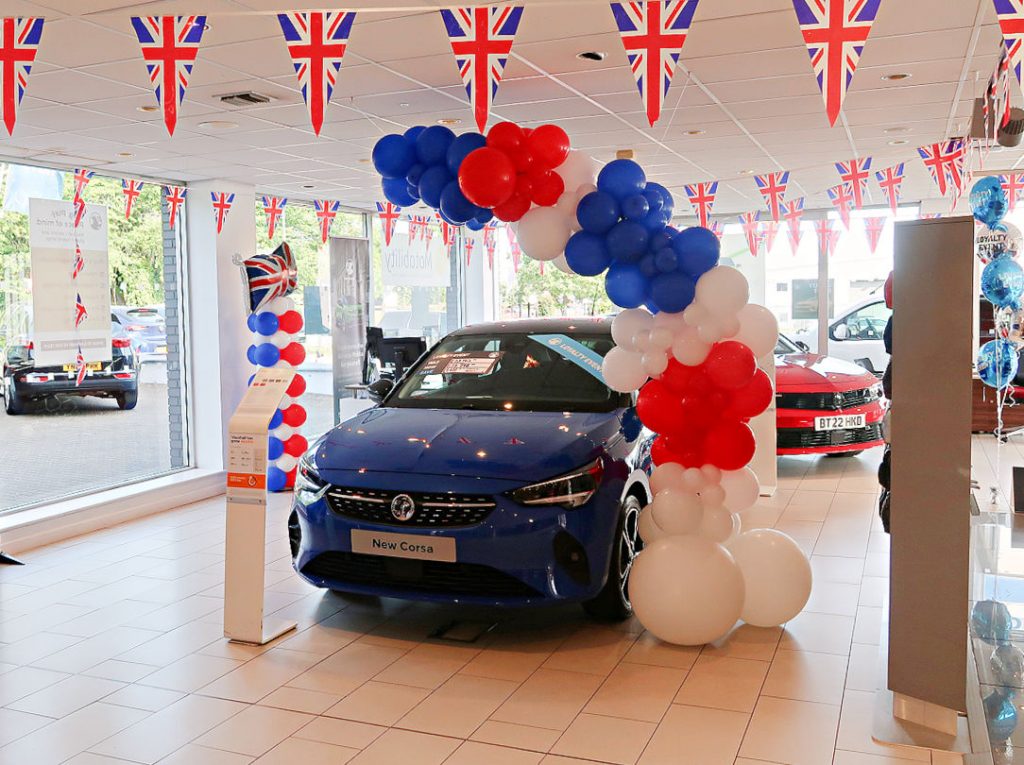 Organic balloon display for car showroom promotional event